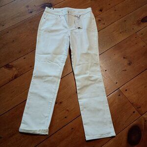 Gloria Vanderbilt straight leg white jeans size 8